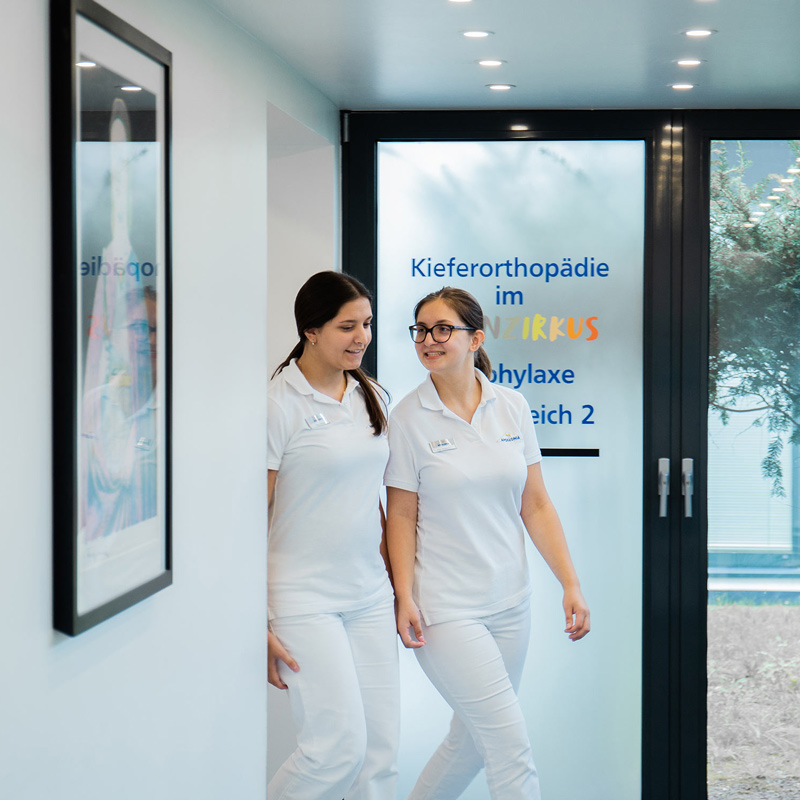 Apollonia_Praxisklinik_Auszubildende_Duesseldorf