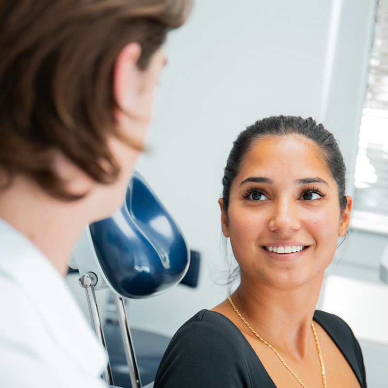 Apollonia_Praxisklinik_Zahnarztpraxis_Duesseldorf